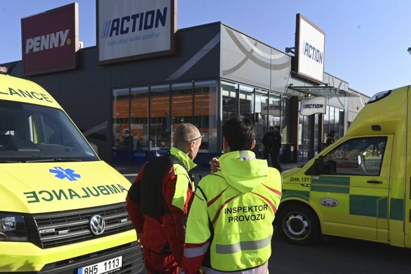 Attack in Hradec Králové Shopping Center